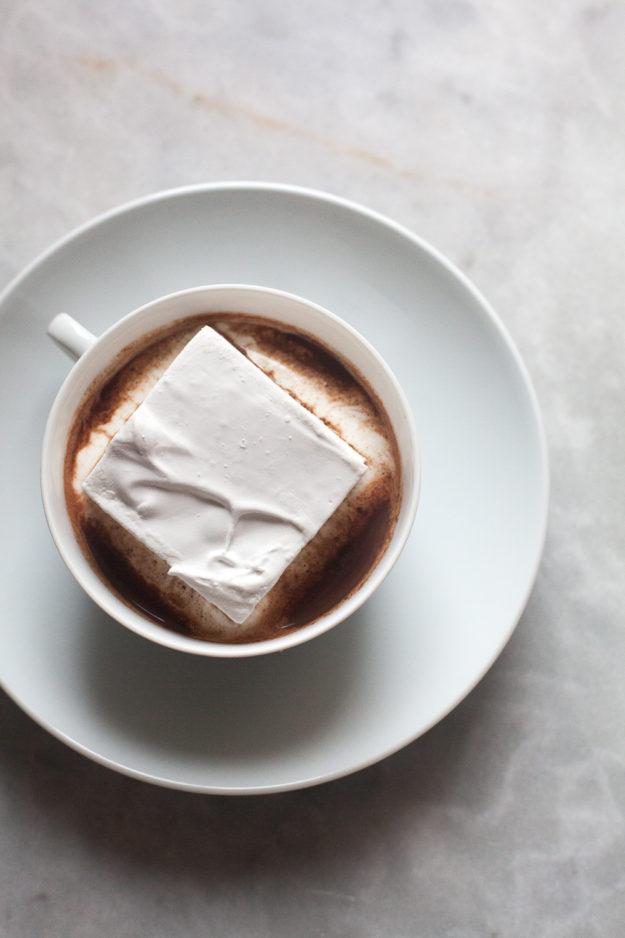 Homemade Marshmallows Recipe - ZoëBakes - Zoe Bakes