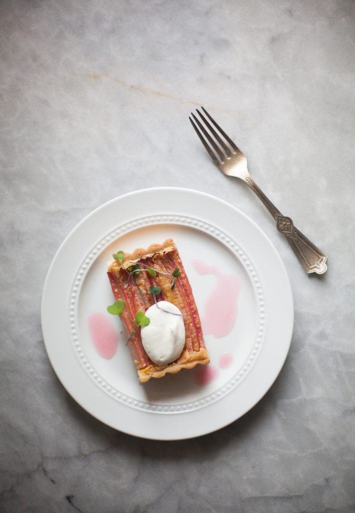 The Best Simple Rhubarb Sauce (3 Ingredients!)